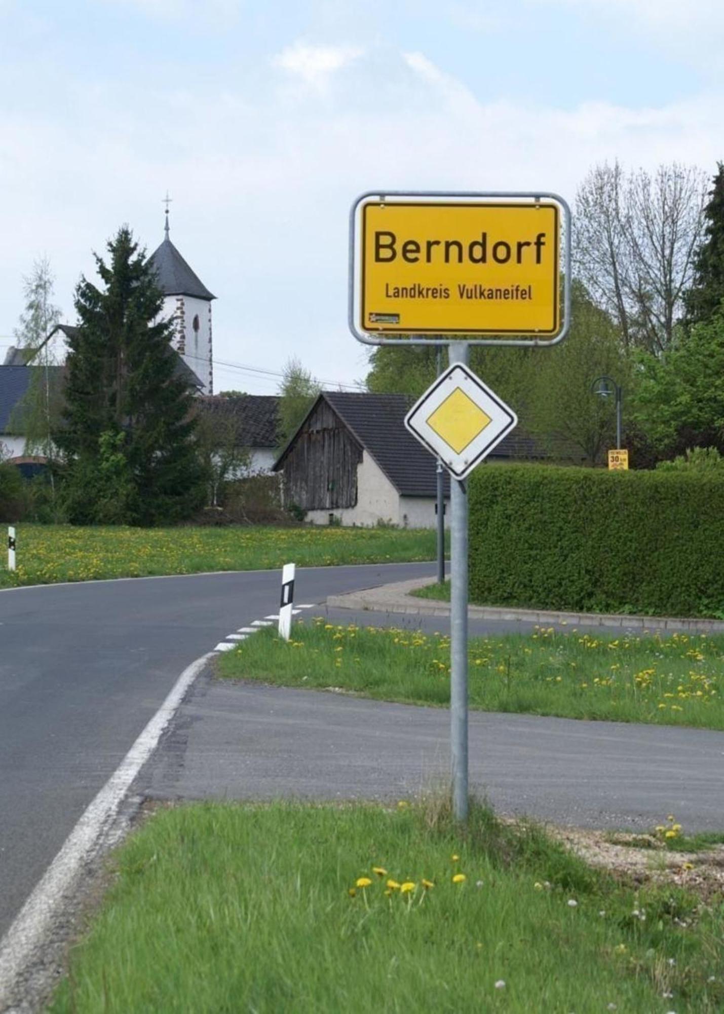 Gemuetliche Maisonette Wohnung Seelenblick Berndorf  Exteriör bild